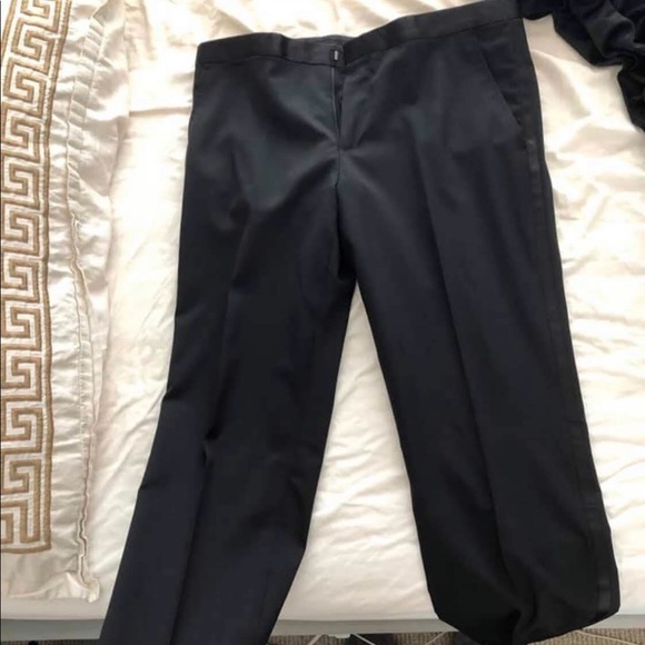 Gucci Tuxedo - Picture 2 of 4